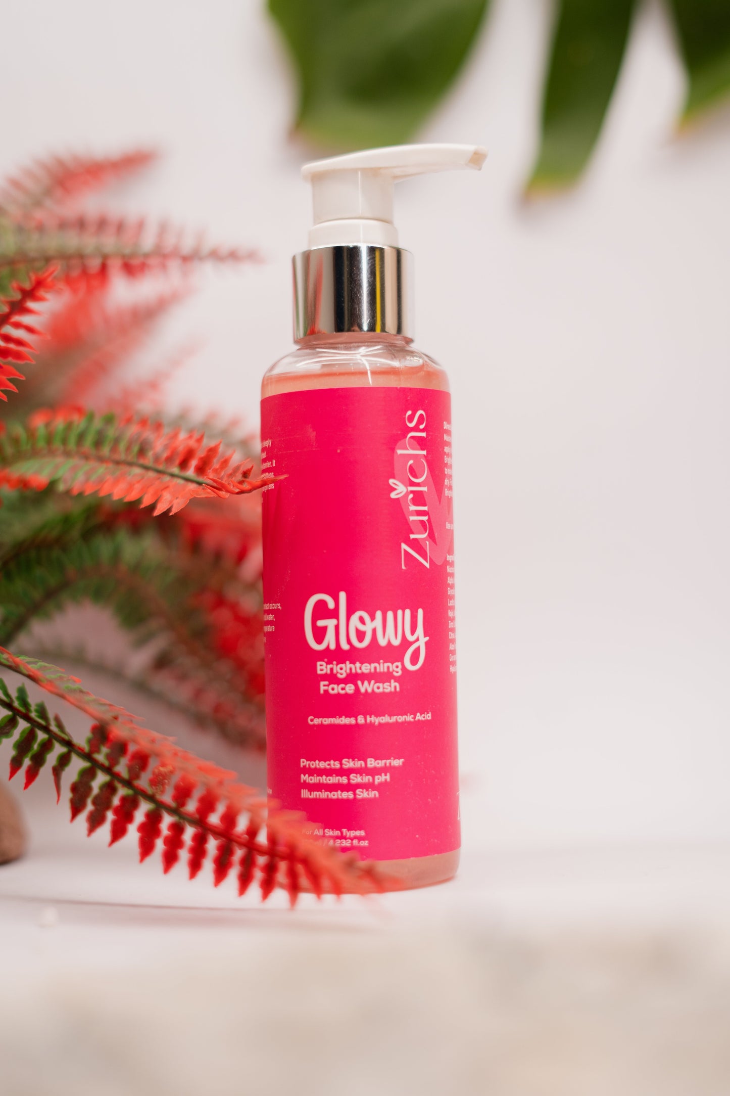 Glowy Brightening Face Wash